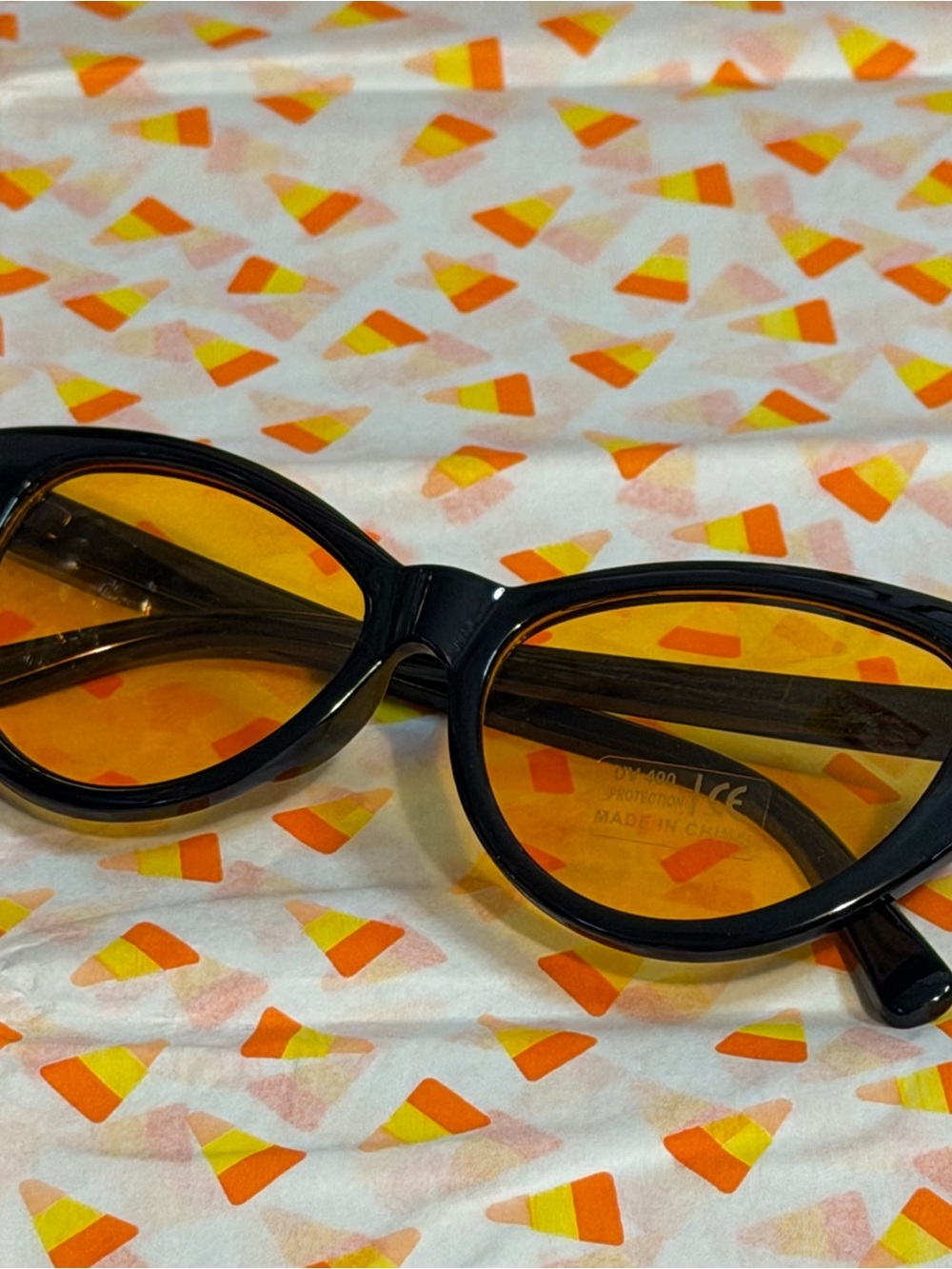 Retro Cat Eye Sunglasses Orange And Black New - Picture 4 of 6
